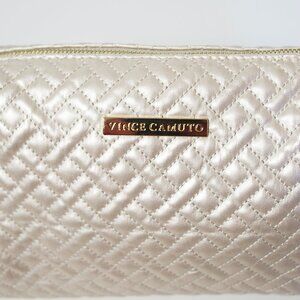 Vince Camuto makeup bag. Clean excellent condition size medium.